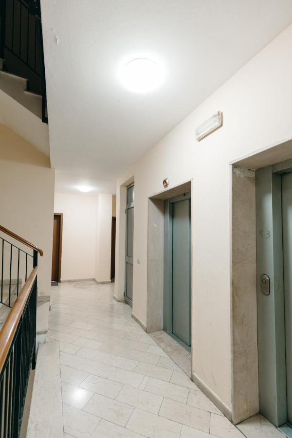Rs Place 1-Bedroom Apartment Tirana Exterior photo