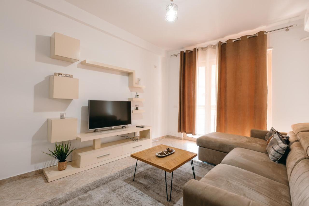 Rs Place 1-Bedroom Apartment Tirana Exterior photo